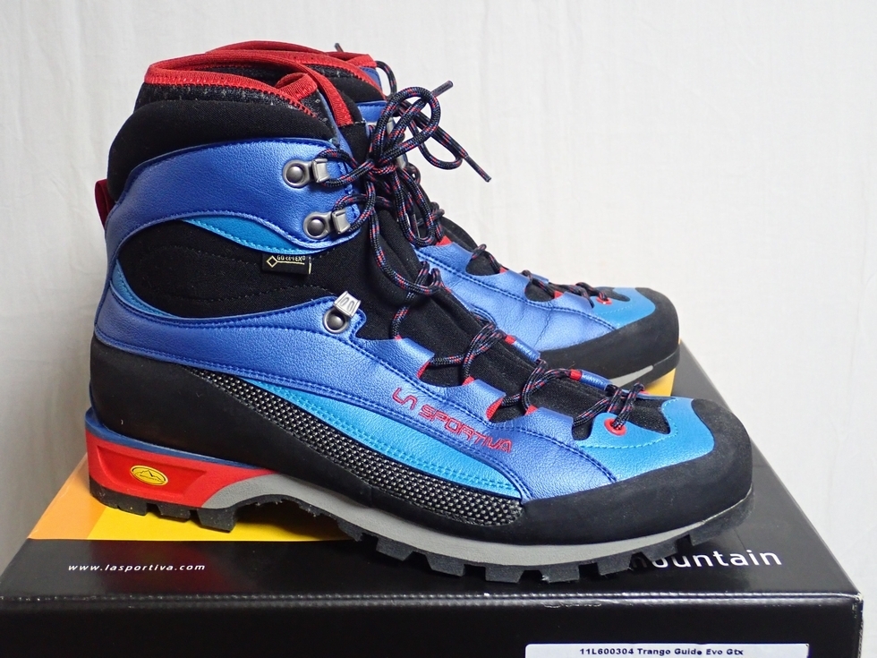 レビュー高評価の商品！ スポルティバ TRANGO GUIDE EVO GTX - 登山用品